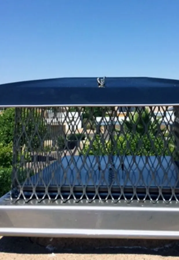 Top-mount damper installed on a chimney